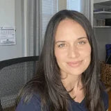 Viviana Campos